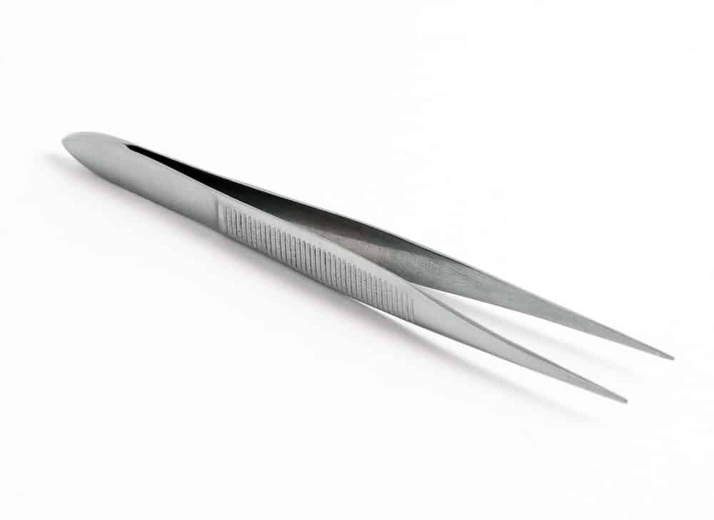 Cosmetic tweezers